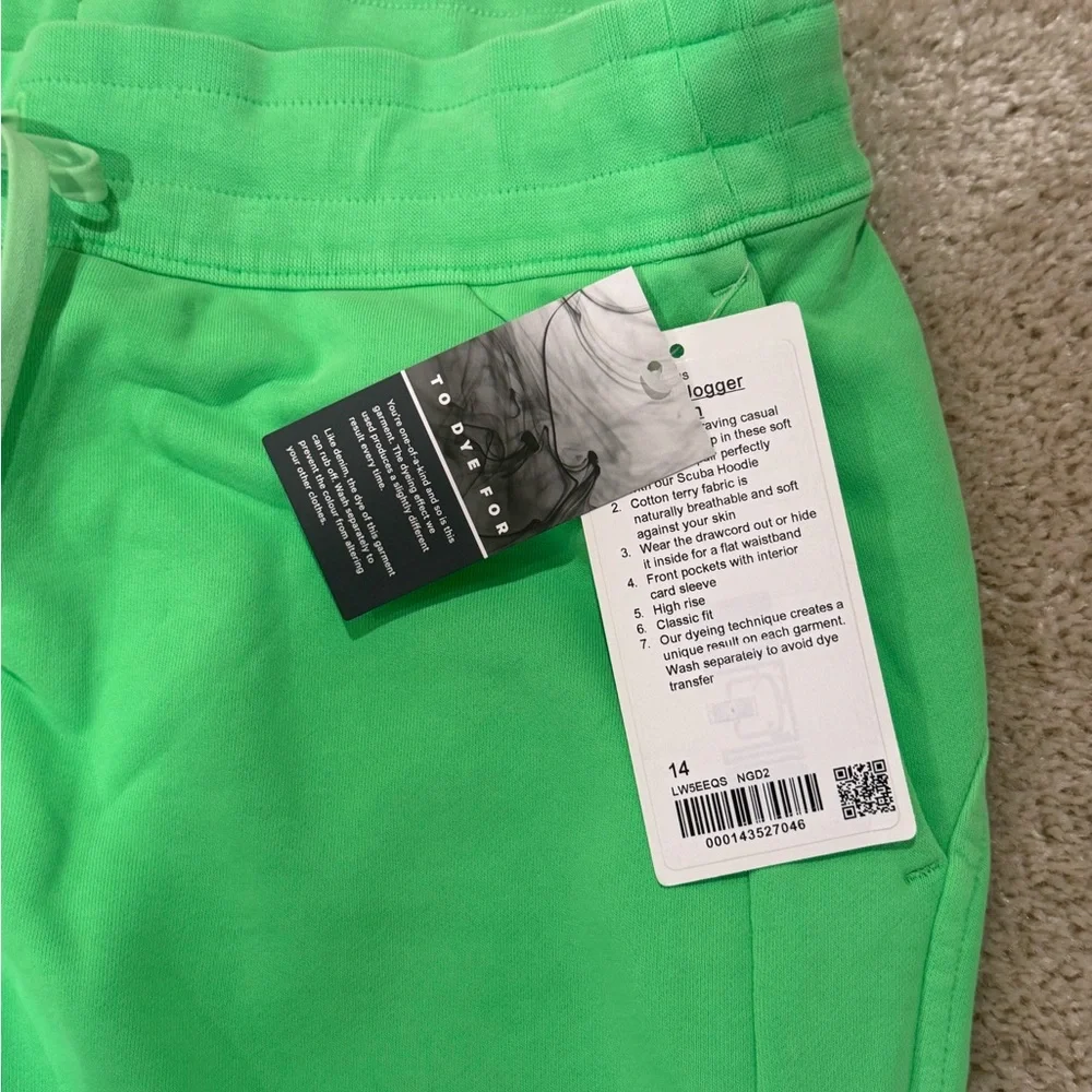 lululemon athletica Green Joggers - Picture 3 of 4